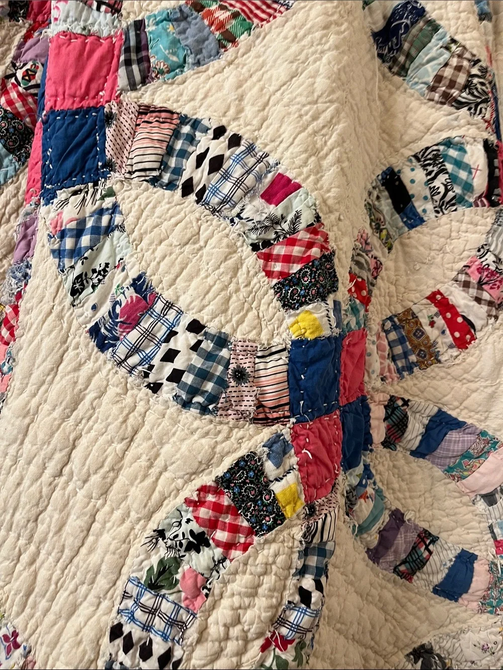 ANTIQUE DOUBLE WEDDING RING QUILT - Hand Pieced/Hand Quilted - Cotton